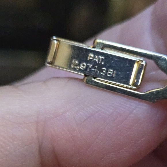 Provenance gold layered vintage cuff links in LIKE NEW Collectible pat2974381 - Picture 7 of 8